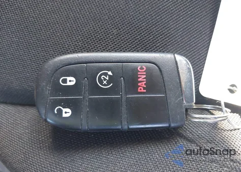 2018 Jeep Renegade Sport 4X4 из США, поврежденный, VIN ZACCJBAB4JPJ13321